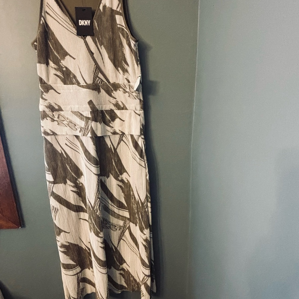 DKNY Women’s Plissé Pleated Sleeveless Print Maxi Dress - Sz XS